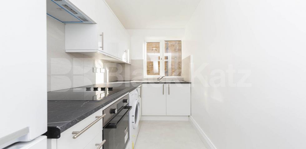 			1 Bedroom, 1 bath, 1 reception Apartment			 Oakleigh Road South, New Southgate